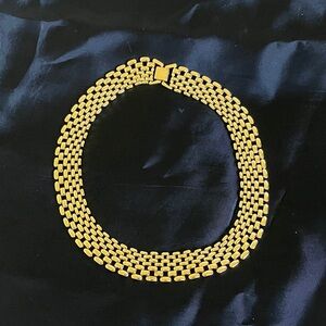 Gold Colored necklace